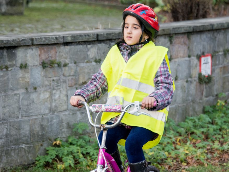 Fahrradtraining für geflüchtete Frauen © Amt für Presse- und Öffentlichkeitsarbeit, Kreis Paderborn, Julian Sprenger